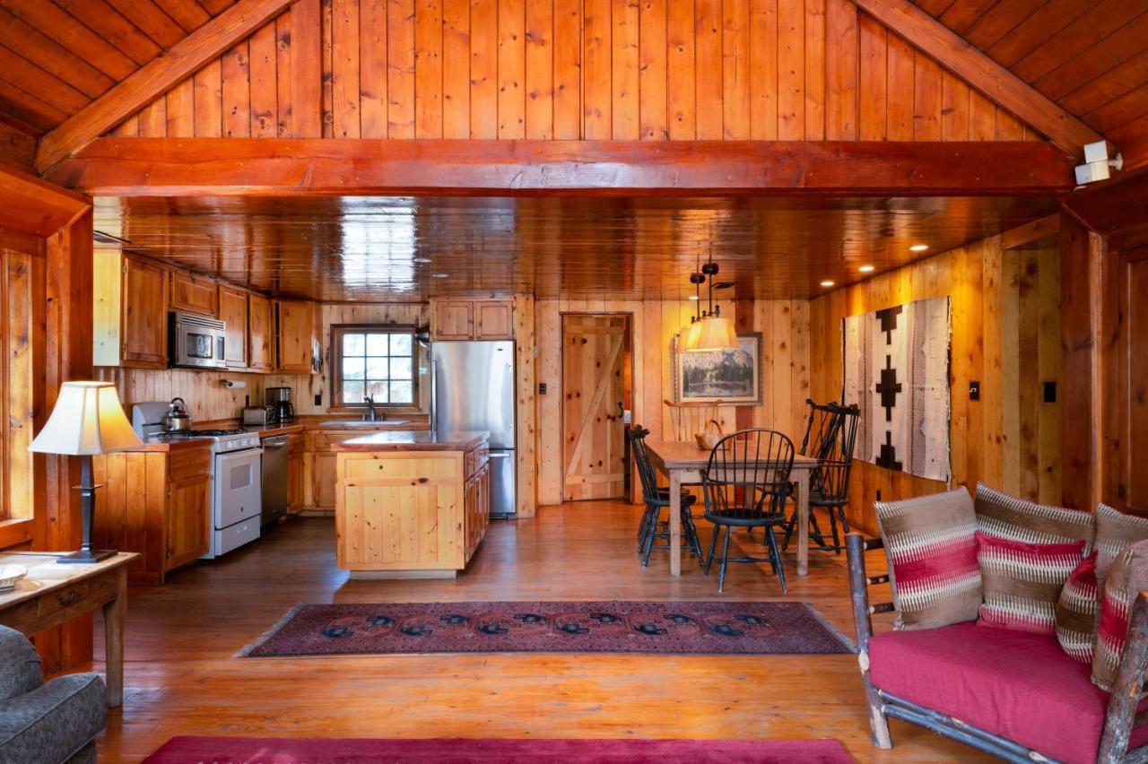 Corkins Lodge Chama Zewnętrze zdjęcie